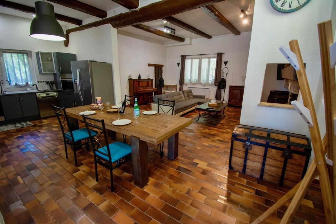 La Maison Du Moulin De Tartay อาวีญง ภายนอก รูปภาพ