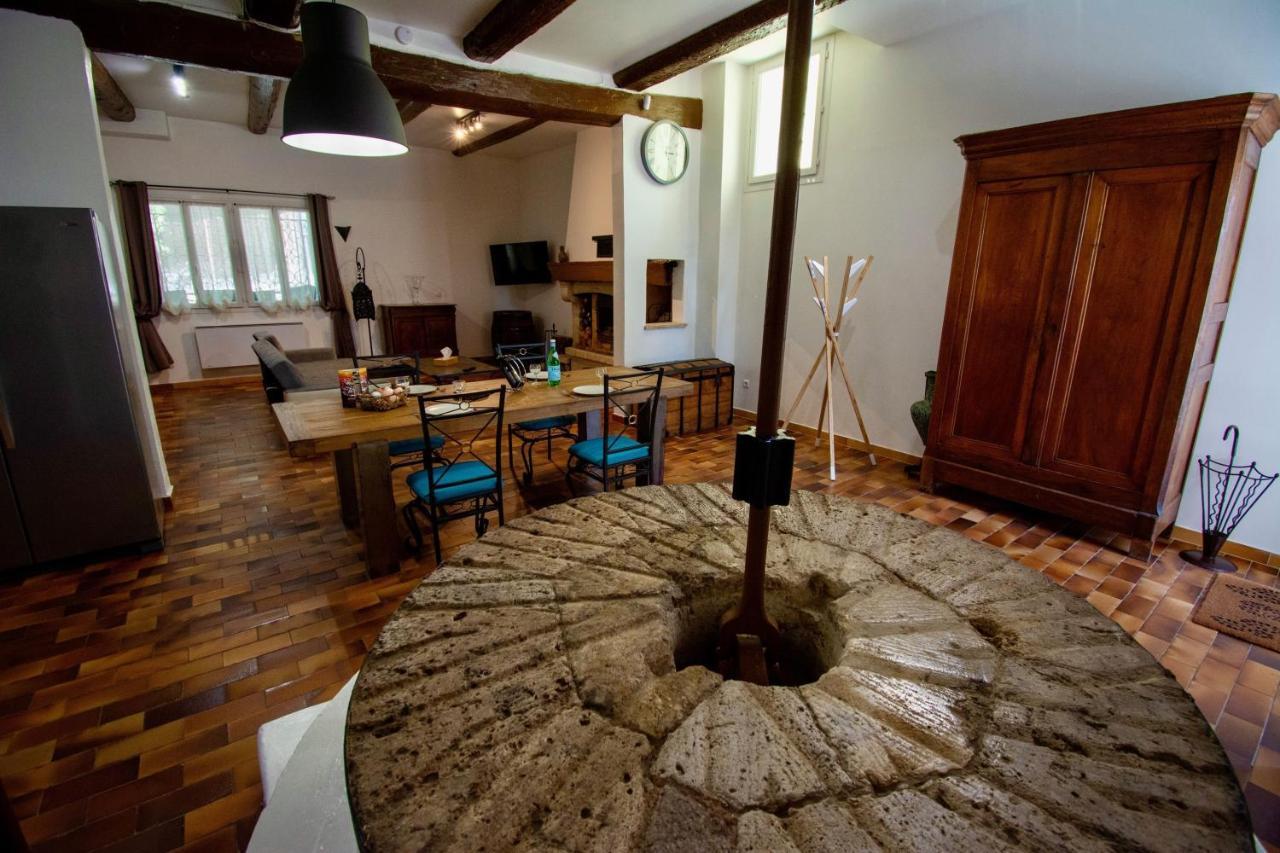 La Maison Du Moulin De Tartay อาวีญง ภายนอก รูปภาพ